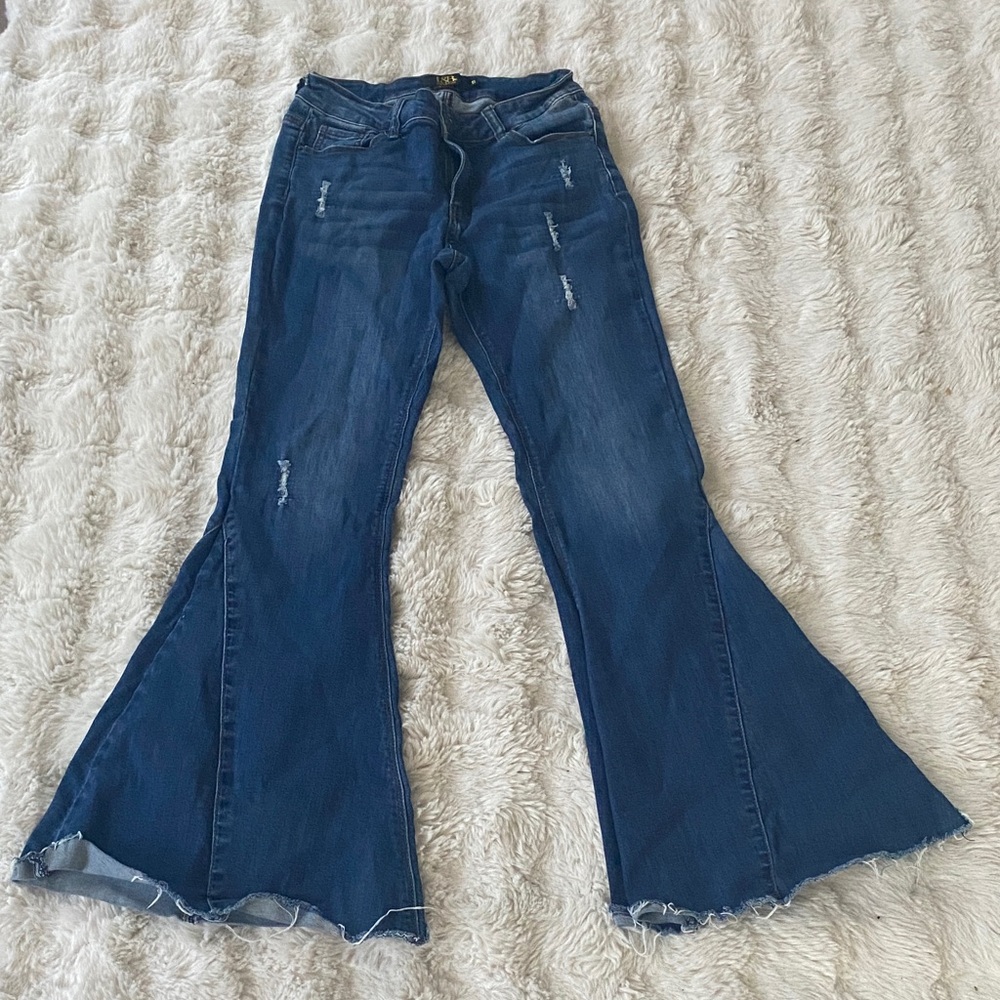 Chic Flare Denim Jeans in Deep Blue